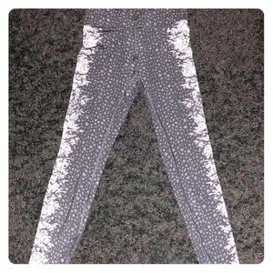Lululemon winder under high rise. Full length pant